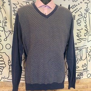 Alan Flusser Soft comfortable v neck sweater